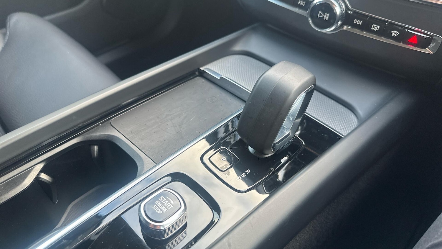 Used Volvo XC60 2023 for sale - 77091023: Photo 22