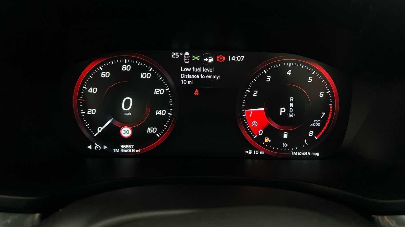 Used Volvo V60 2022 for sale - 76024771: Photo 9