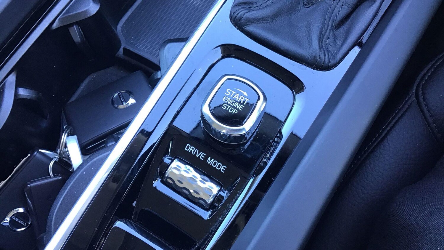 Used Volvo XC60 for sale - 77823610: Photo 15