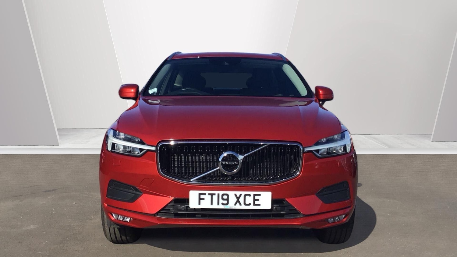 Used Volvo XC60 for sale - 77823610: Photo 2