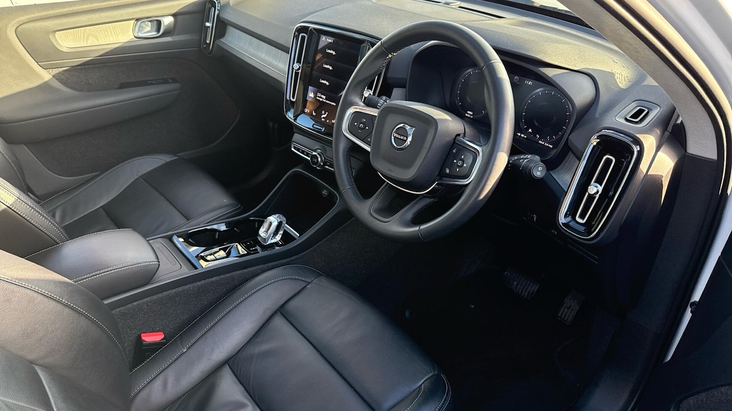 Used Volvo XC40 2021 for sale - 76849837: Photo 14