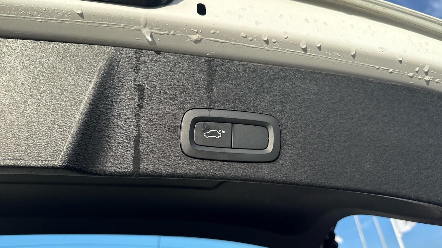 Used Volvo XC40 2021 for sale - 76849837: Photo 33