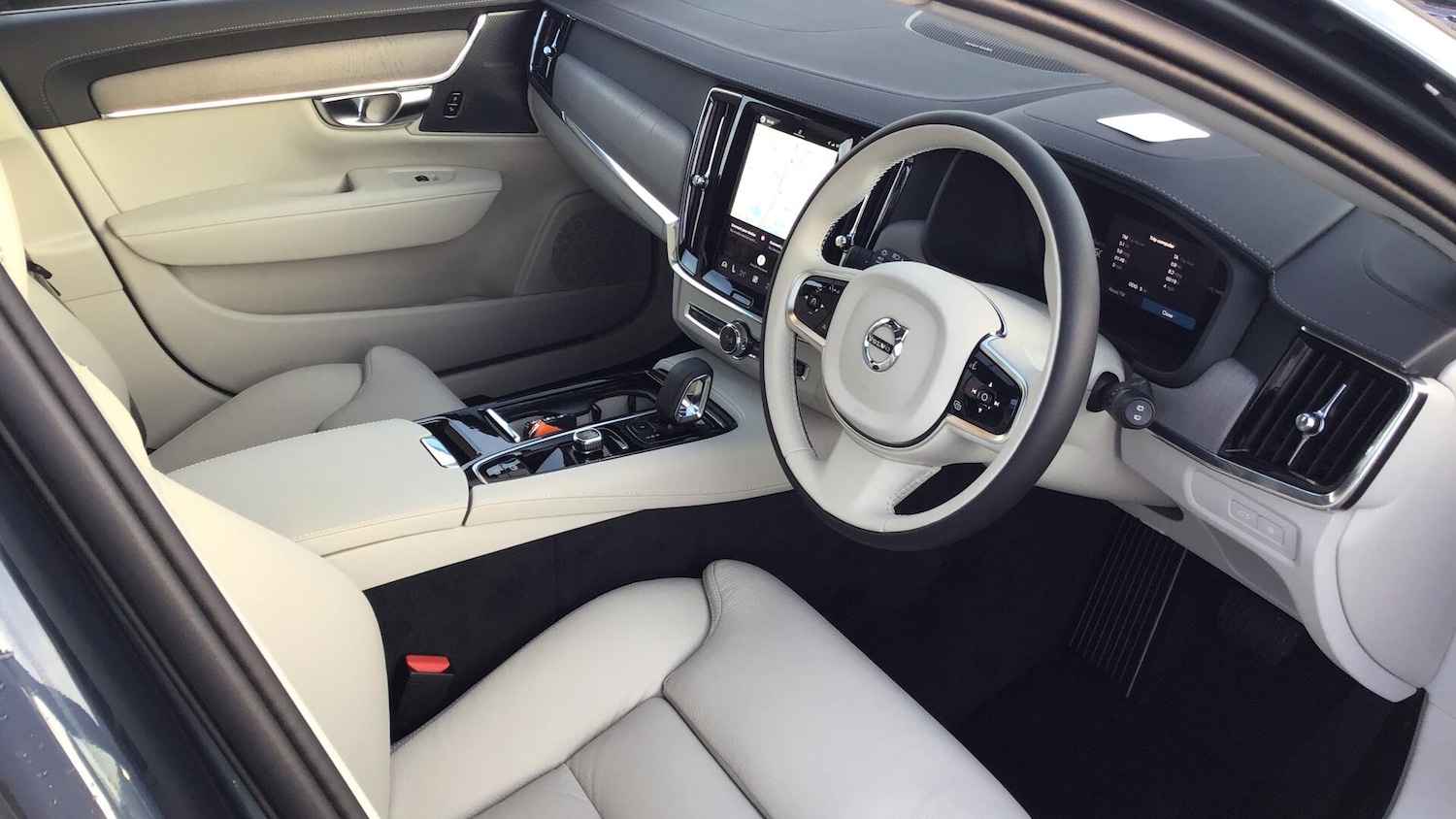 Used Volvo V90 2026 for sale - 77683728: Photo 4