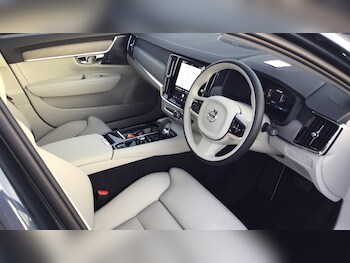 Used Volvo V90 2026 for sale - 77683728: Photo