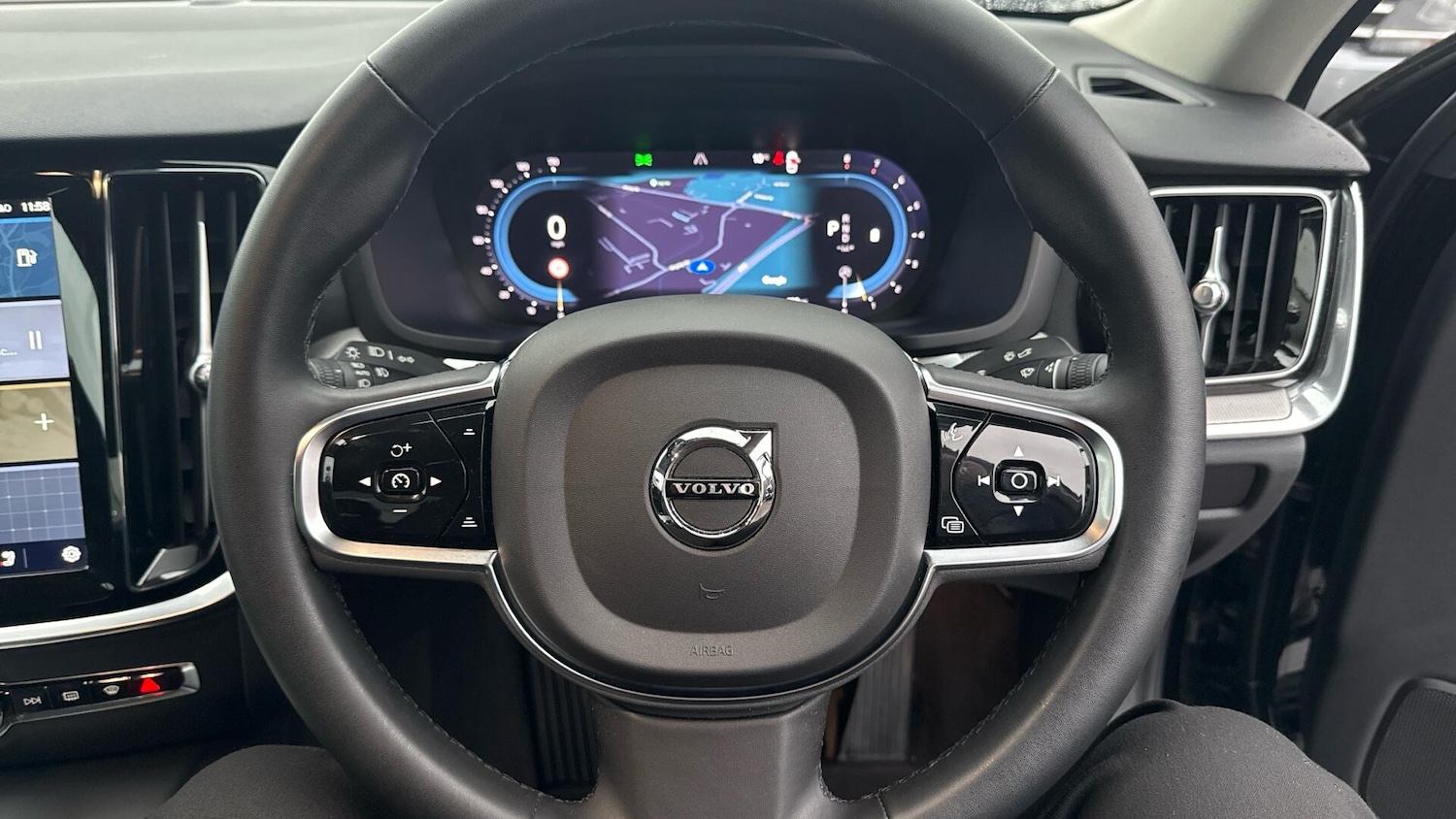 Used Volvo S60 2023 for sale - 77216188: Photo 10