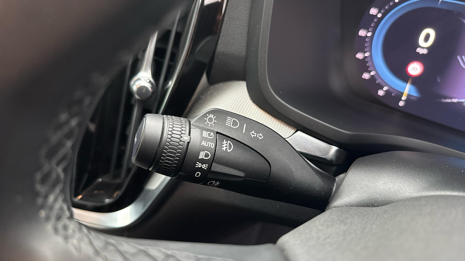 Used Volvo S60 2023 for sale - 77216188: Photo 18