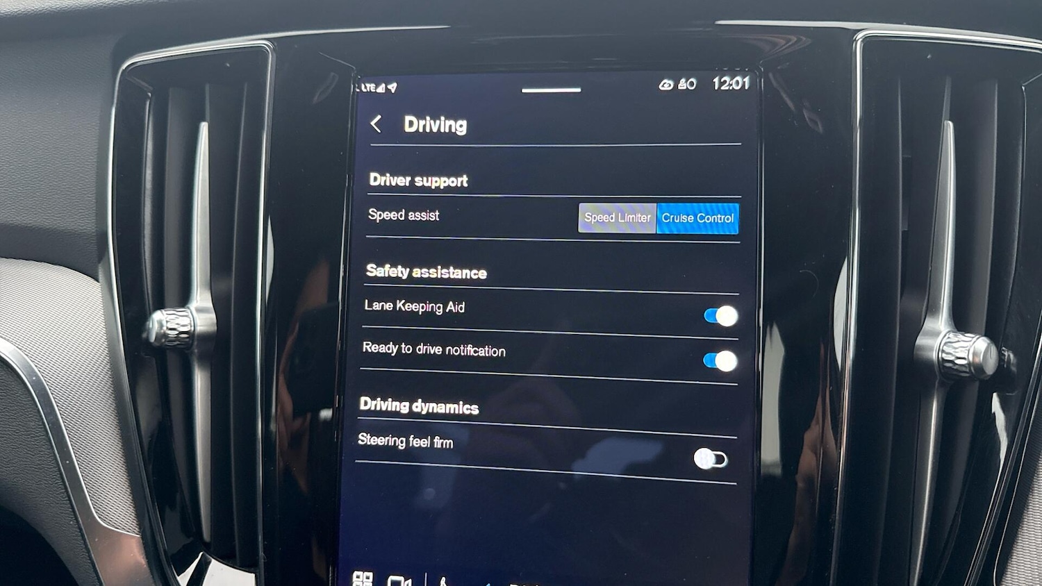 Used Volvo S60 2023 for sale - 77216188: Photo 23