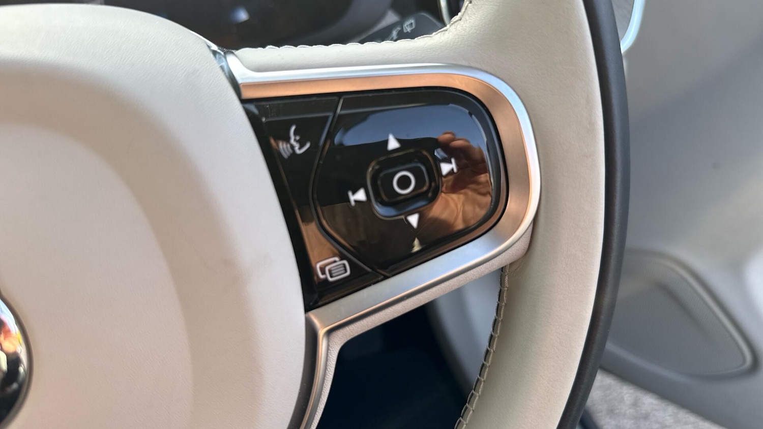 Used Volvo XC60 2023 for sale - 78007794: Photo 19