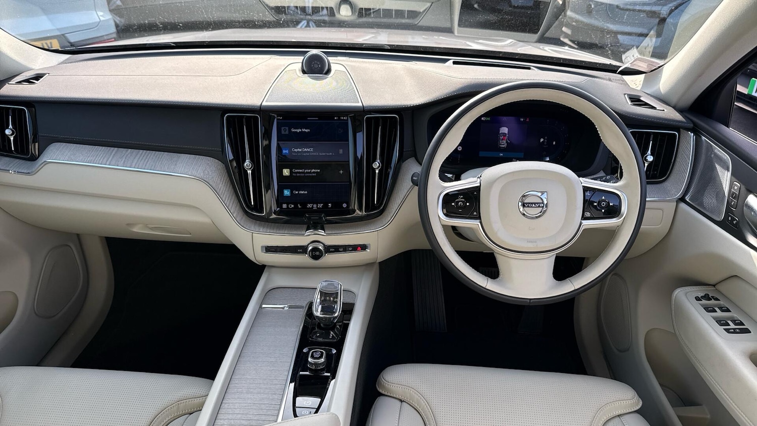 Used Volvo XC60 2023 for sale - 78007794: Photo 5