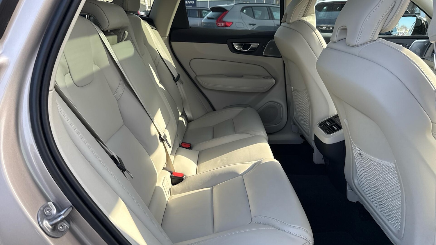 Used Volvo XC60 2023 for sale - 78007794: Photo 6