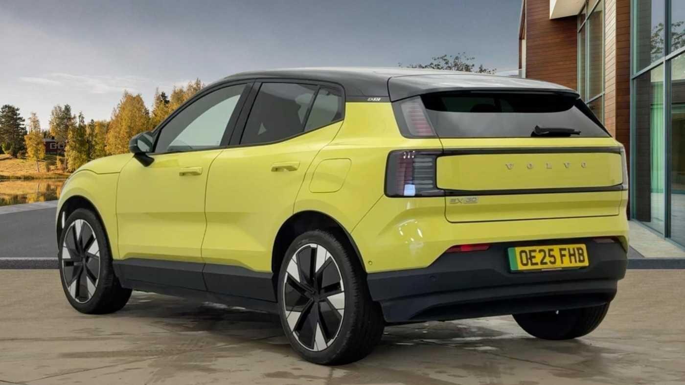 Used Volvo EX30 for sale - 77395664: Photo 5