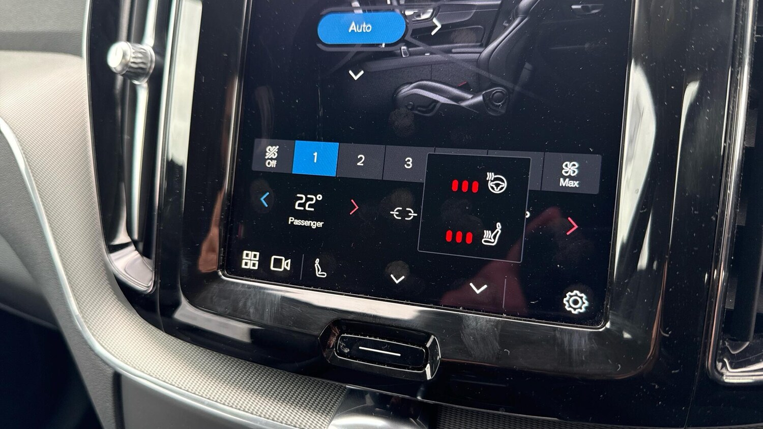 Used Volvo XC60 2023 for sale - 78100755: Photo 25