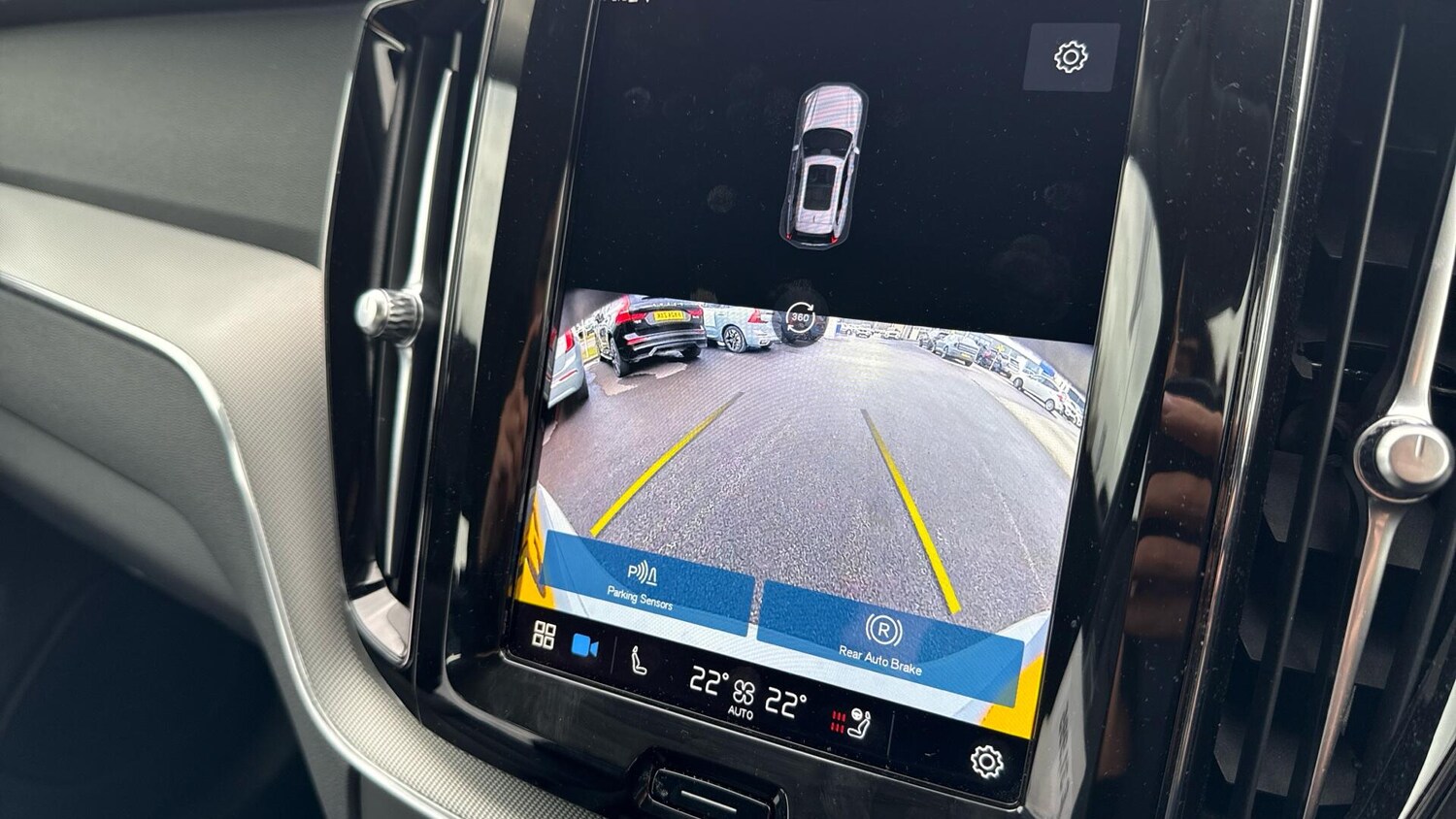 Used Volvo XC60 2023 for sale - 78100755: Photo 29