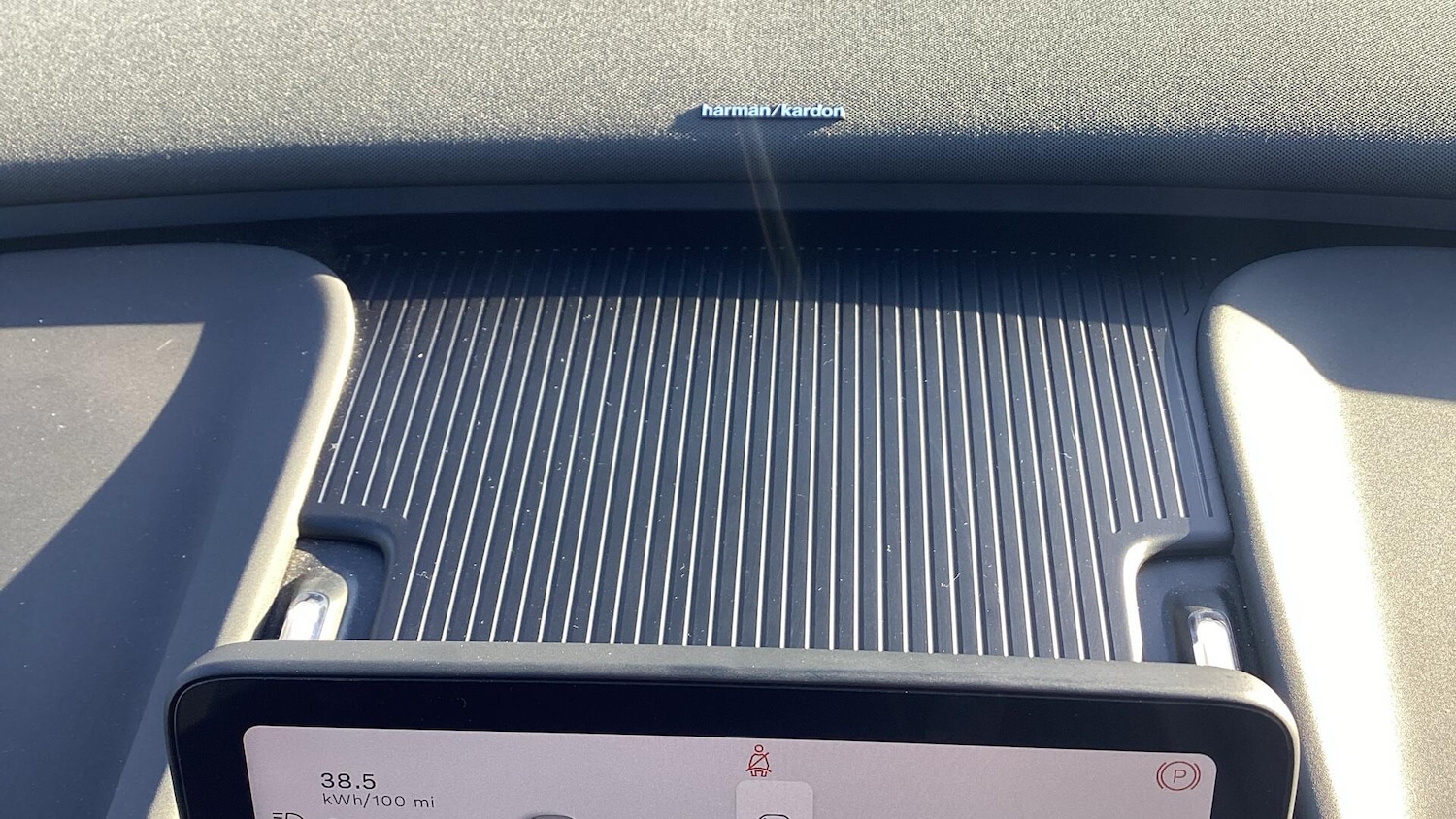 Used Volvo EX30 for sale - 76752490: Photo 24