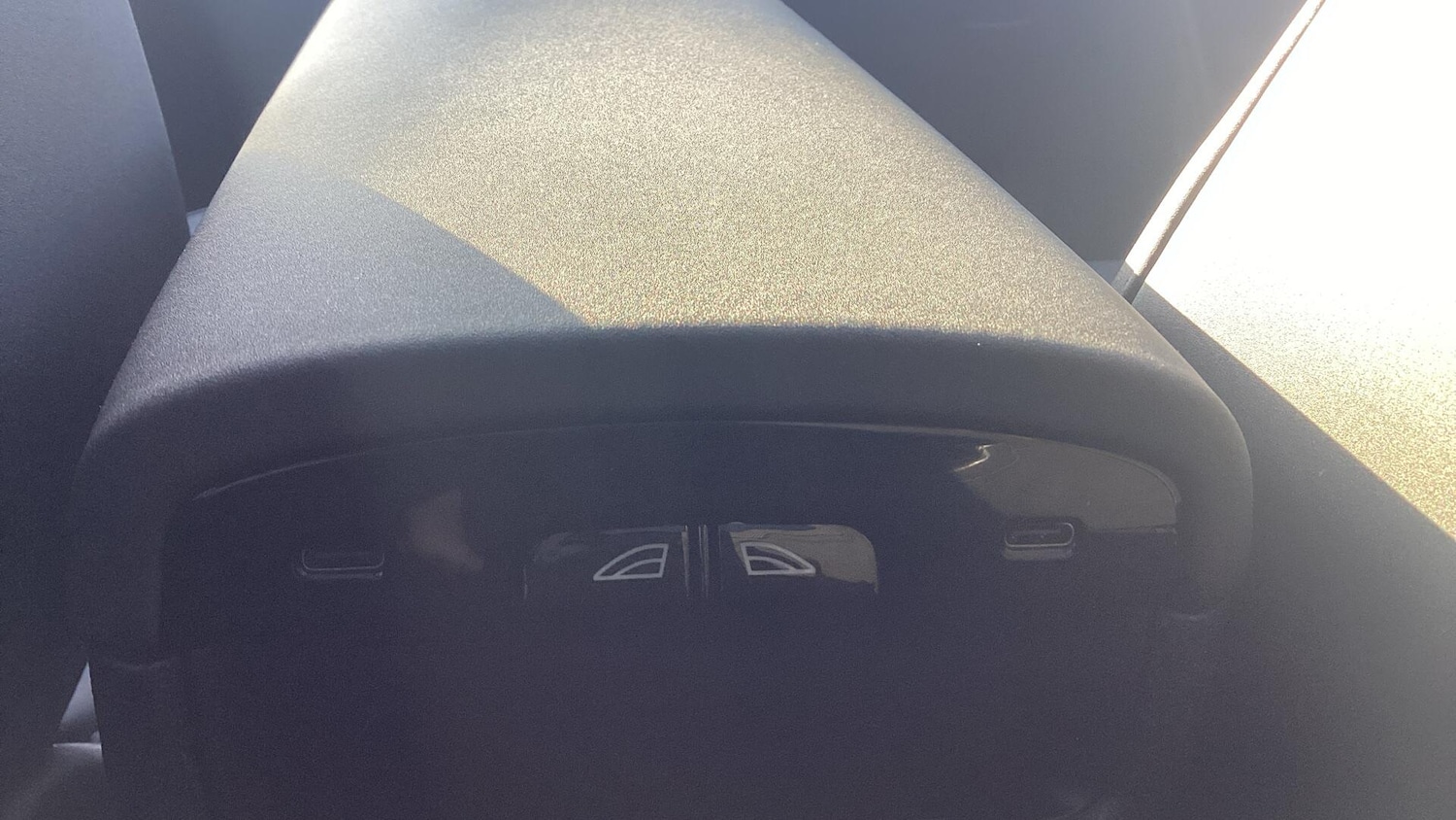 Used Volvo EX30 for sale - 76752490: Photo 39