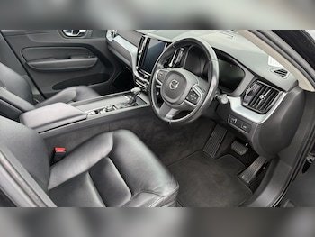 Used Volvo XC60 2018 for sale - 78988183: Photo