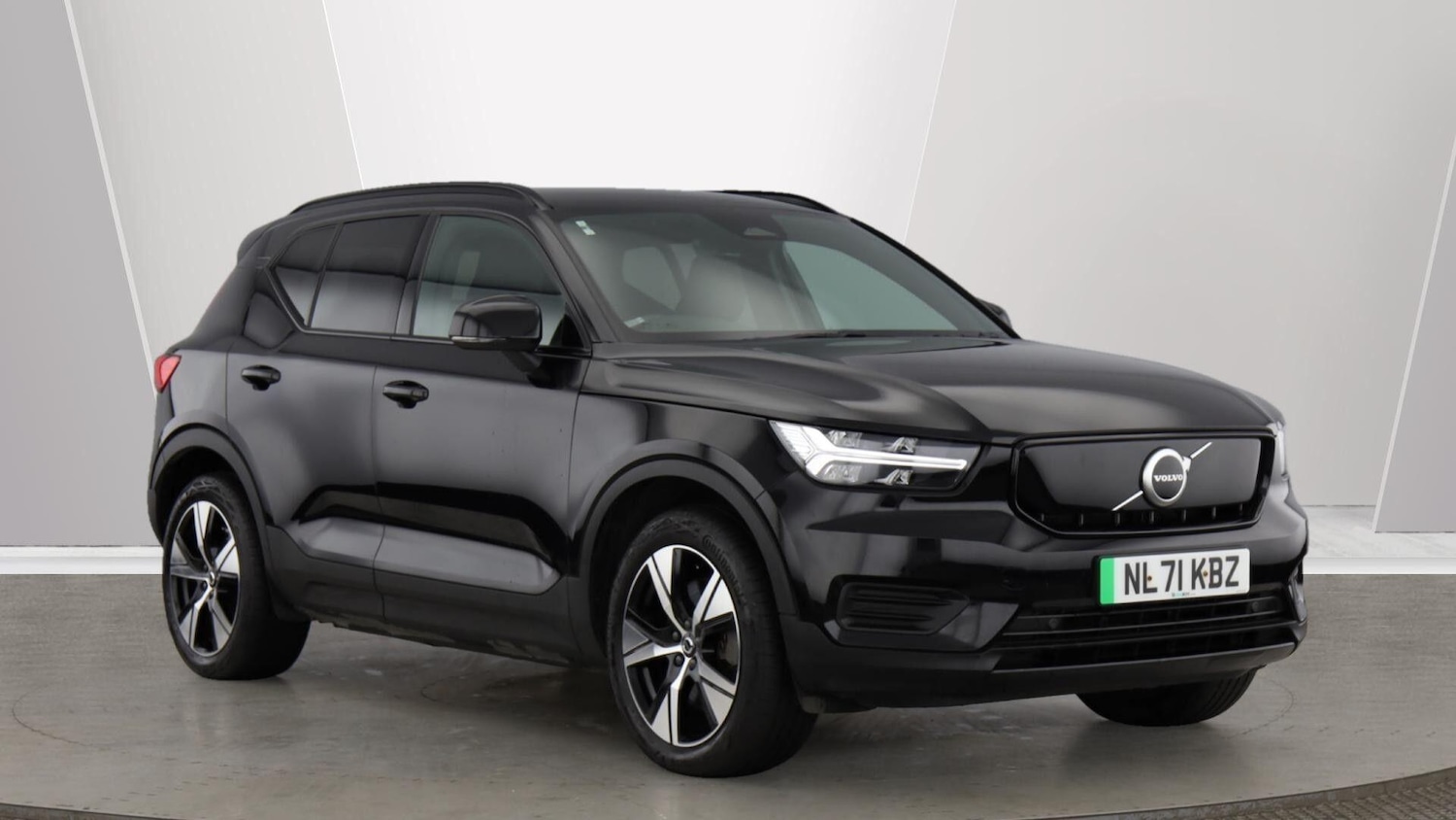 Used Volvo XC40 2021 for sale - 76850369: Photo 1