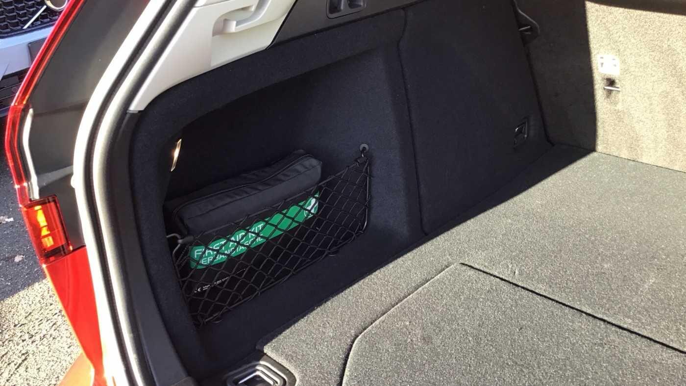 Used Volvo V60 2025 for sale - 78007777: Photo 44