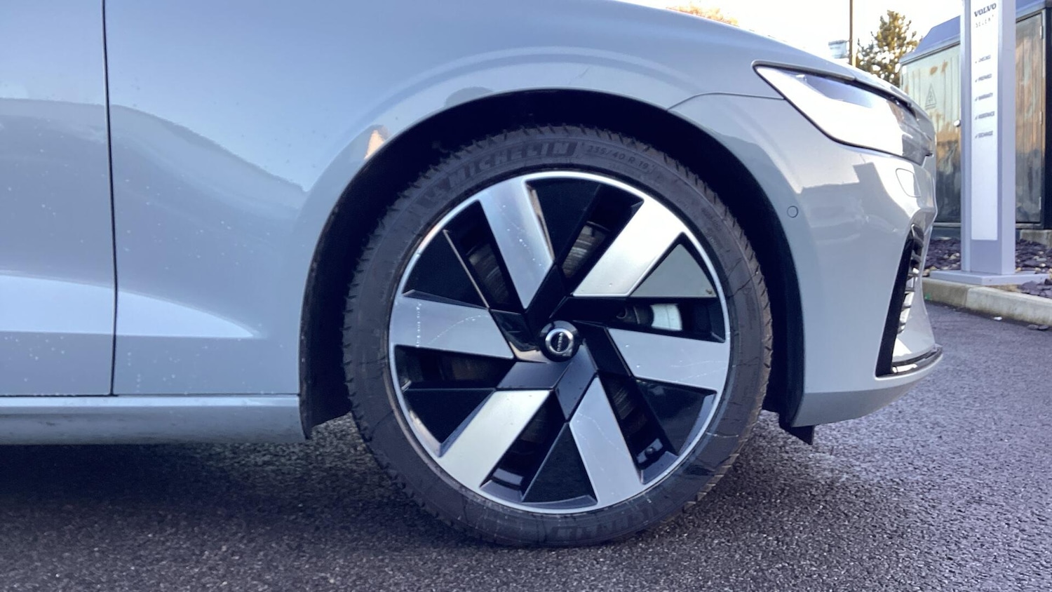 Used Volvo V60 2025 for sale - 77109223: Photo 9