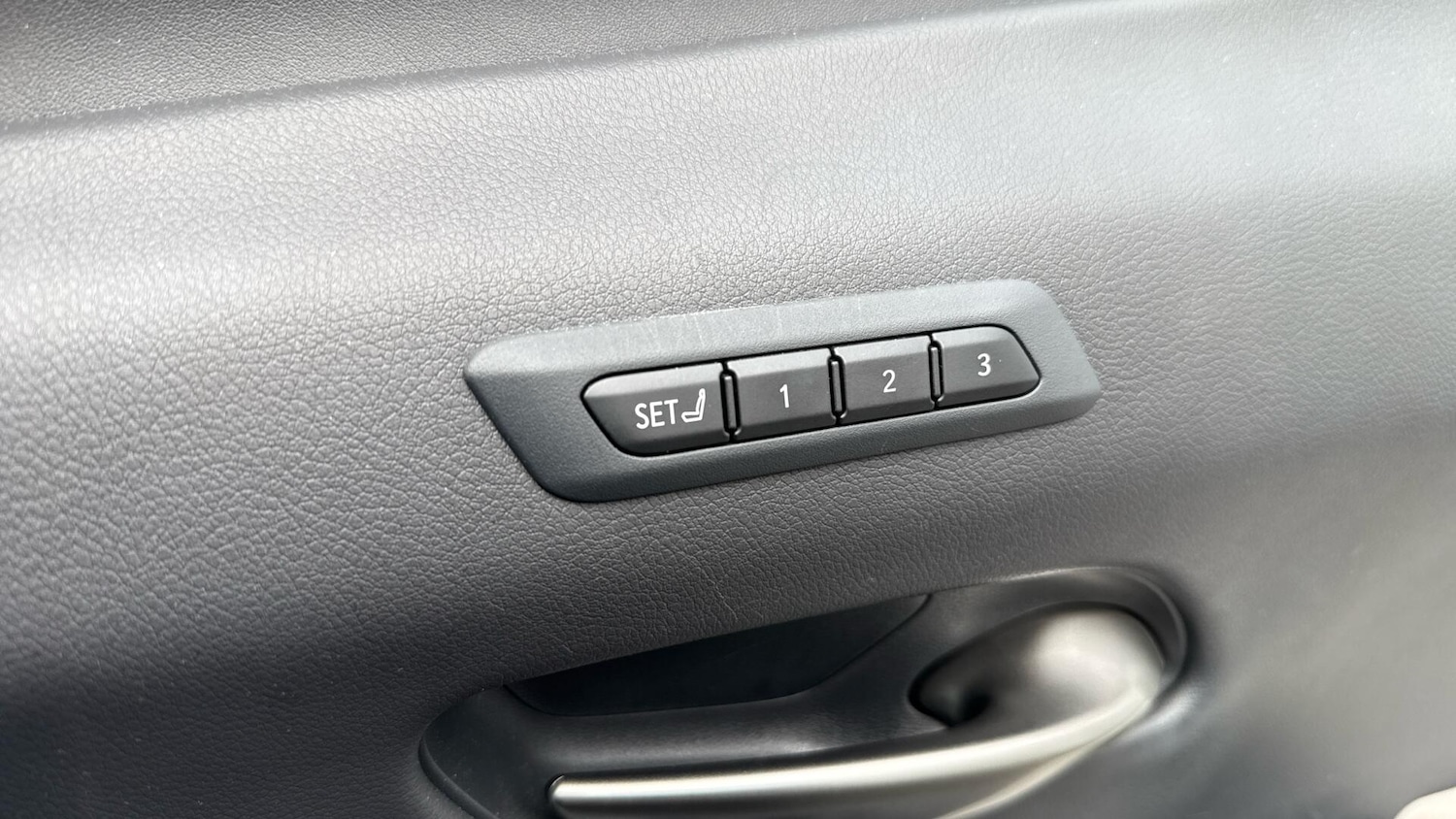 Used Lexus UX 2019 for sale - 77549976: Photo 42