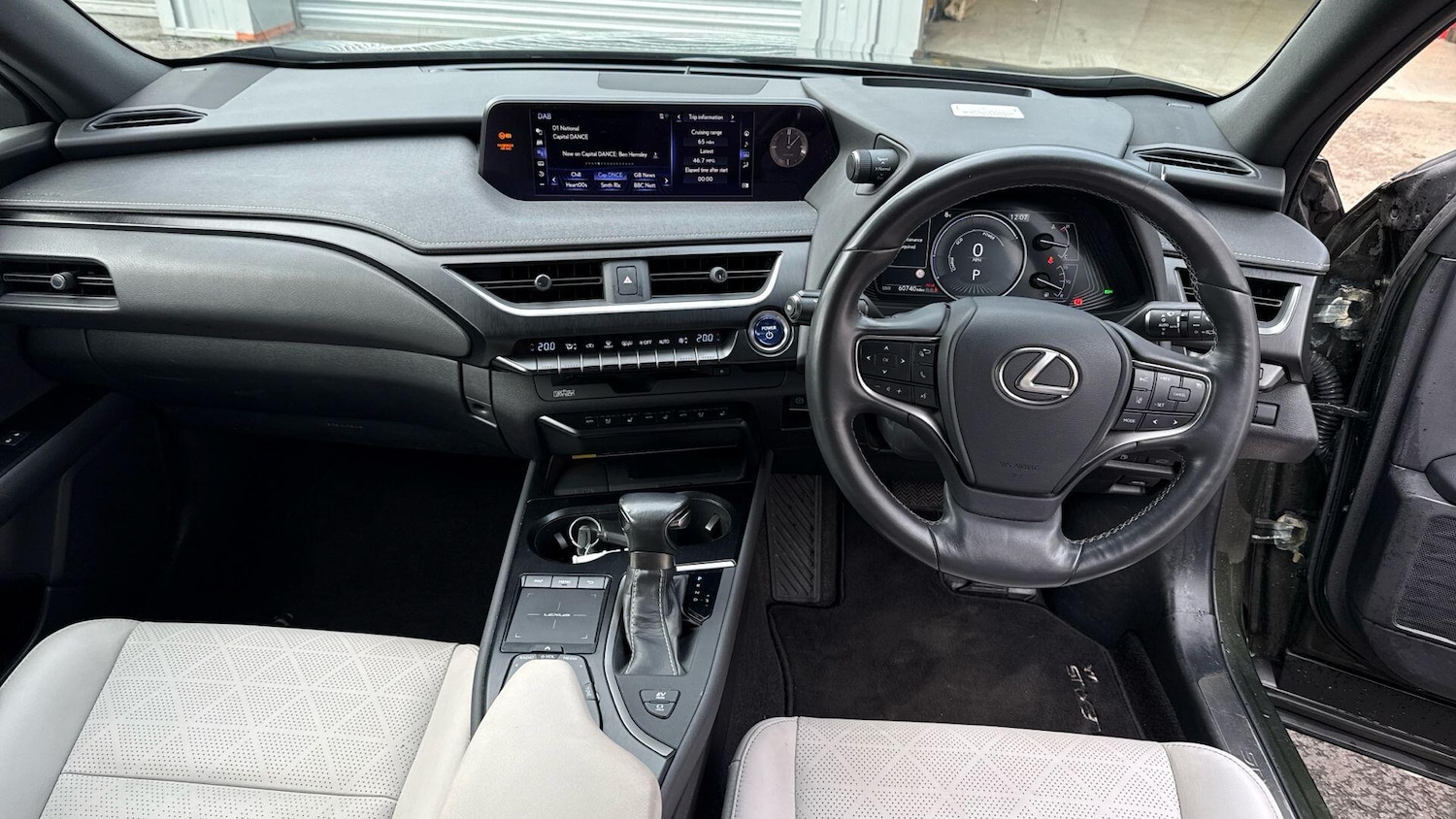 Used Lexus UX 2019 for sale - 77549976: Photo 5