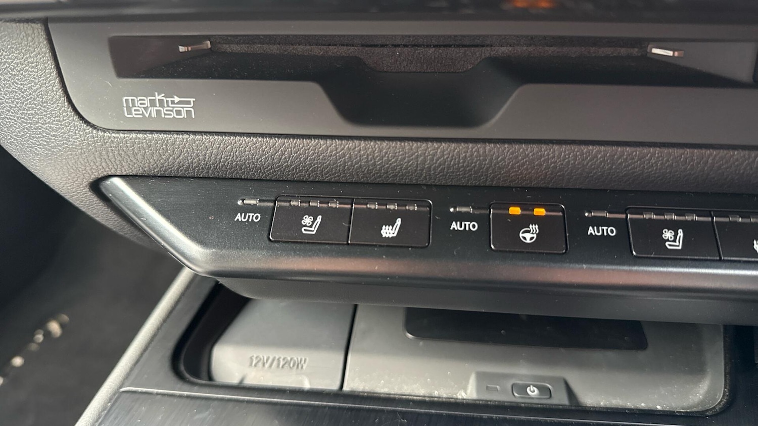 Used Lexus UX 2019 for sale - 77549976: Photo 53