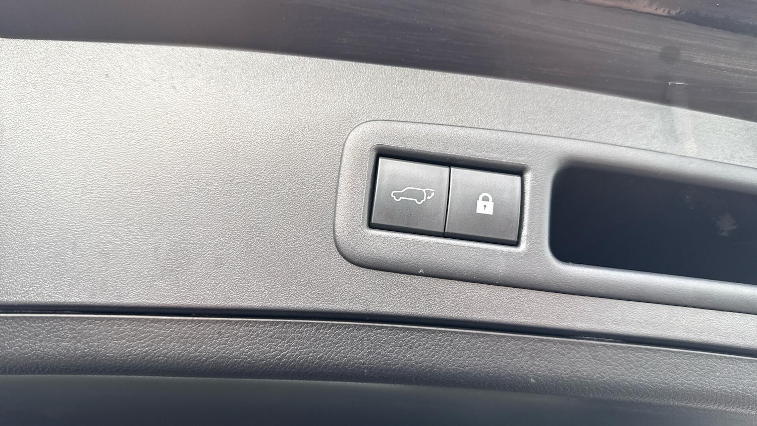 Used Lexus UX 2019 for sale - 77549976: Photo 63