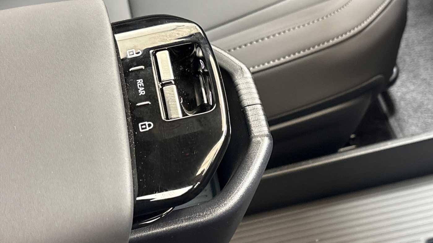 Used Volvo EX30 2025 for sale - 76690024: Photo 14