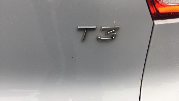 Used Volvo XC40 2021 for sale - 76227209: Photo 25