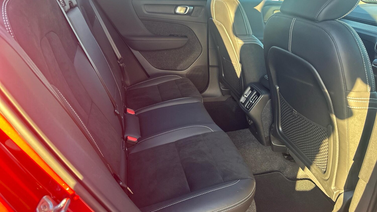 Used Volvo XC40 2021 for sale - 78072686: Photo 6