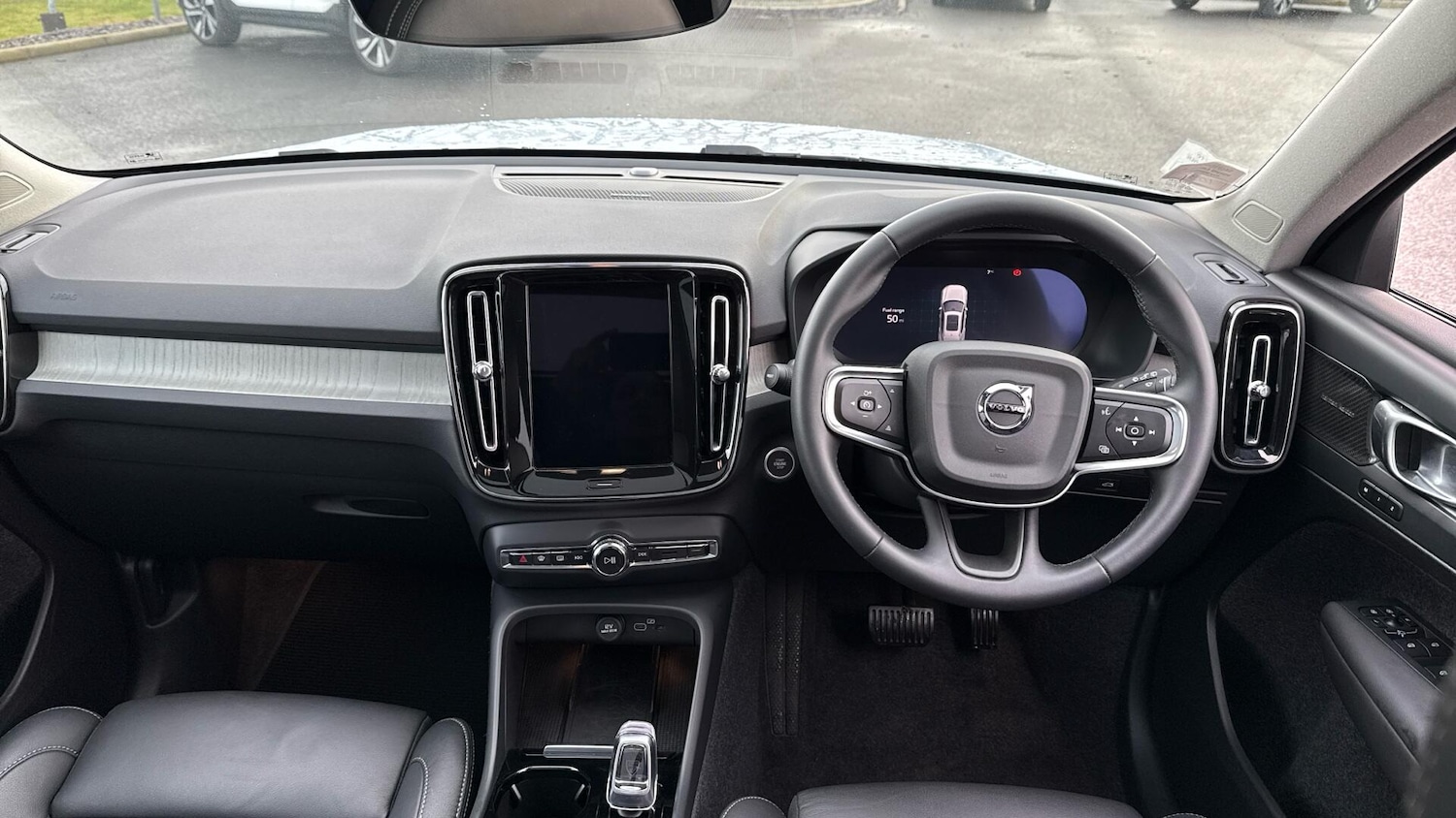 Used Volvo XC40 2025 for sale - 78071882: Photo 5