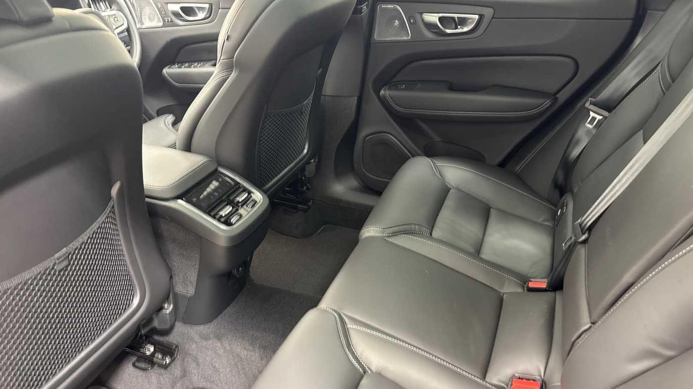 Used Volvo XC60 2024 for sale - 76645514: Photo 12