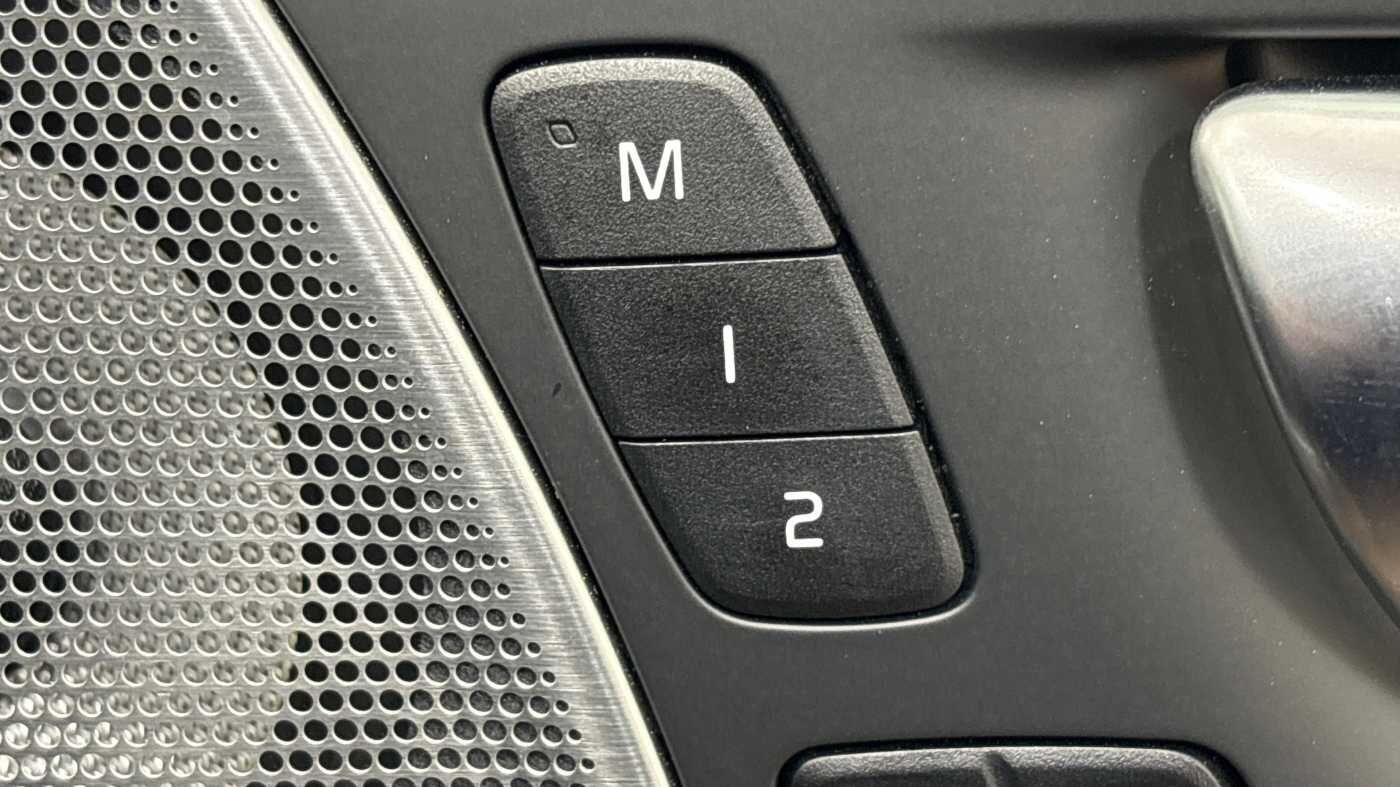 Used Volvo XC60 2024 for sale - 76645514: Photo 15