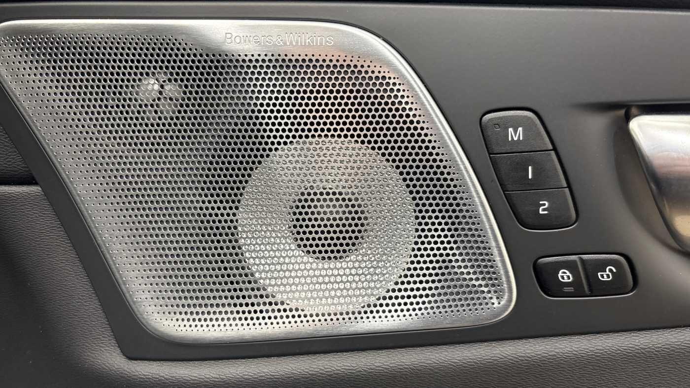 Used Volvo XC60 2024 for sale - 76645514: Photo 16