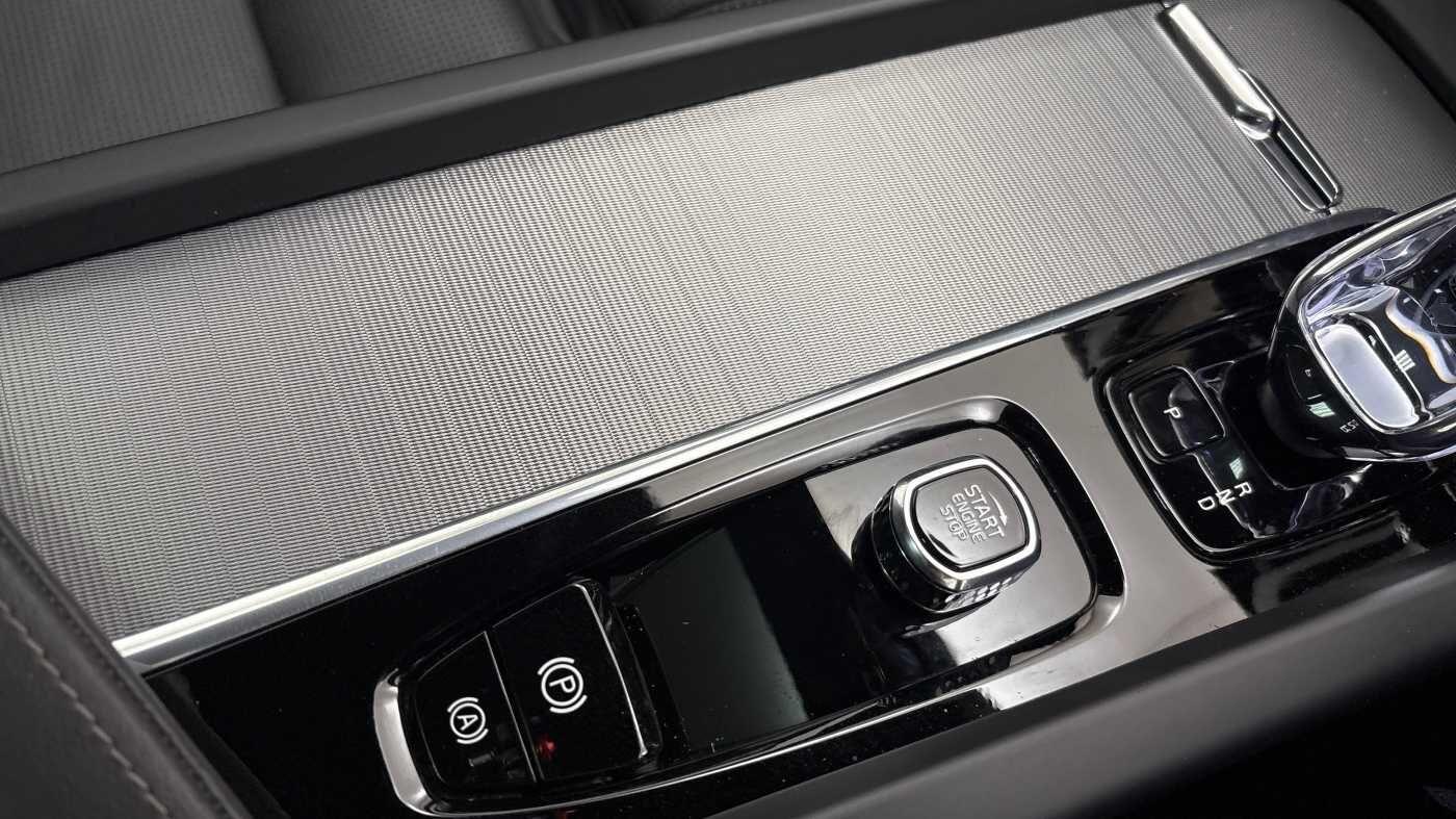 Used Volvo XC60 2024 for sale - 76645514: Photo 42