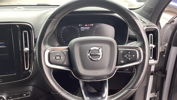 Used Volvo XC40 2020 for sale - 76226615: Photo 10