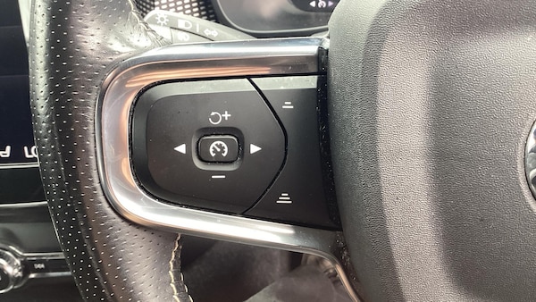 Used Volvo XC40 2020 for sale - 76226615: Photo 20