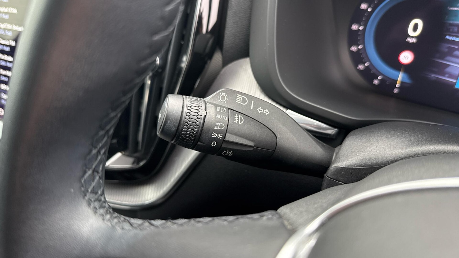 Used Volvo XC60 2022 for sale - 77574432: Photo 19