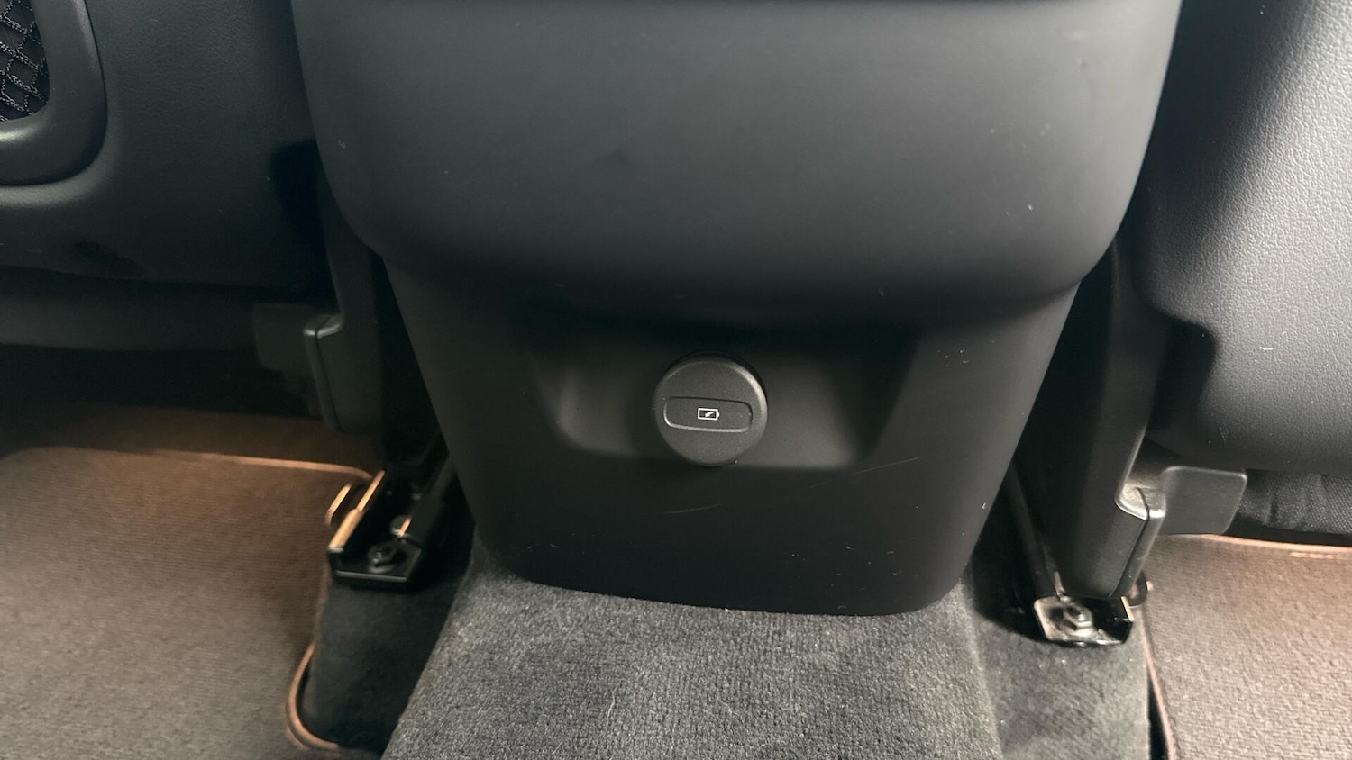 Used Volvo XC60 2022 for sale - 77574432: Photo 29