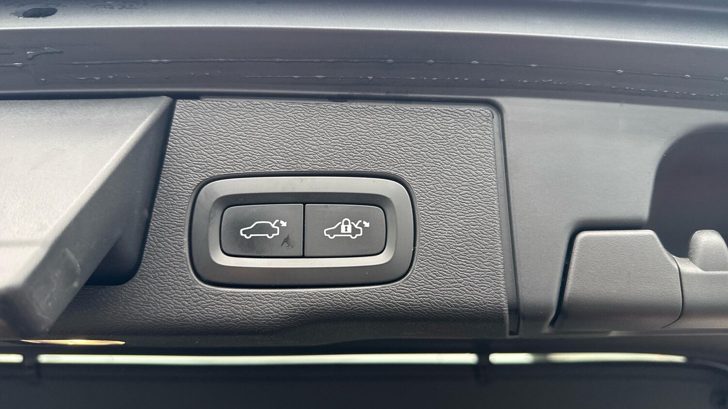 Used Volvo XC60 2022 for sale - 77574432: Photo 33