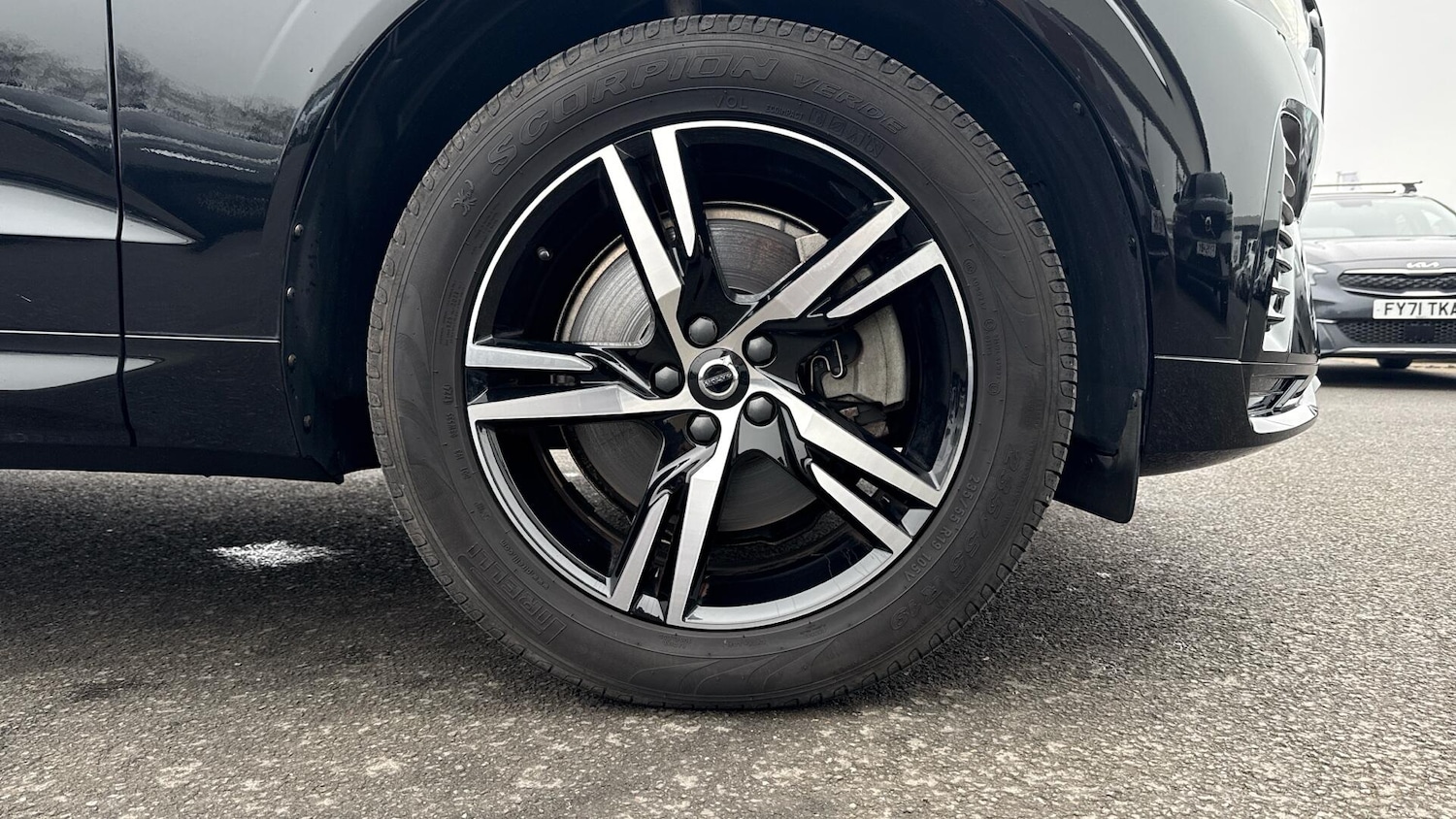 Used Volvo XC60 2022 for sale - 77574432: Photo 9