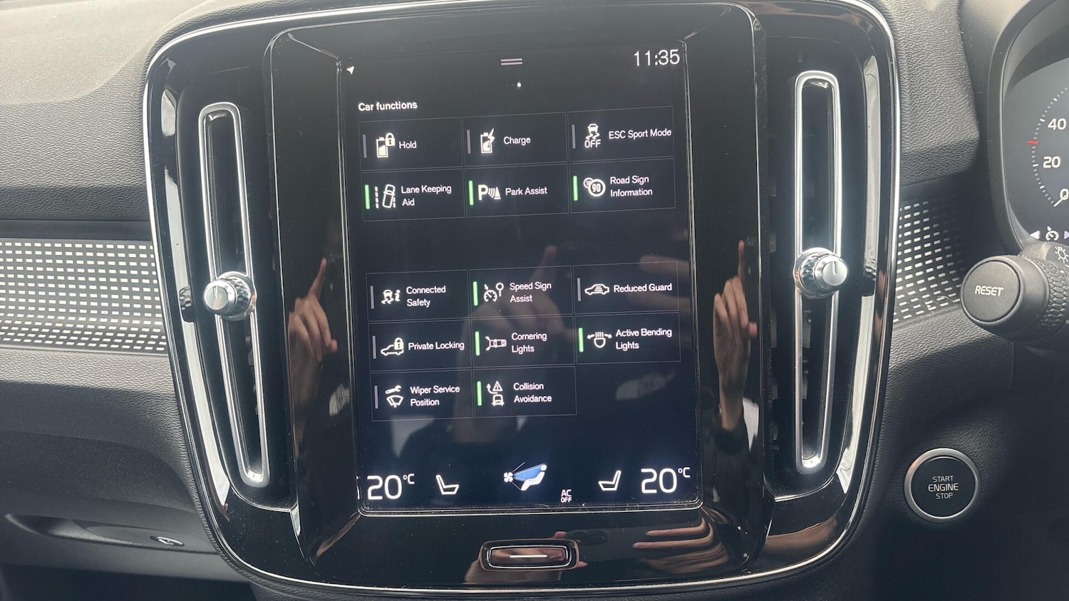 Used Volvo XC40 2020 for sale - 76527708: Photo 21