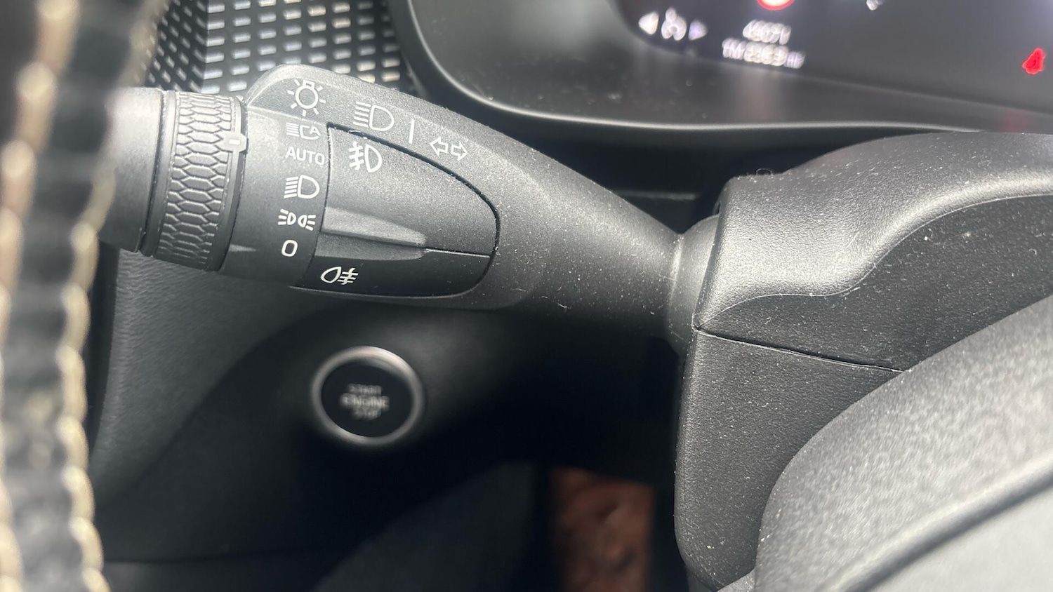 Used Volvo XC40 2020 for sale - 76527708: Photo 29