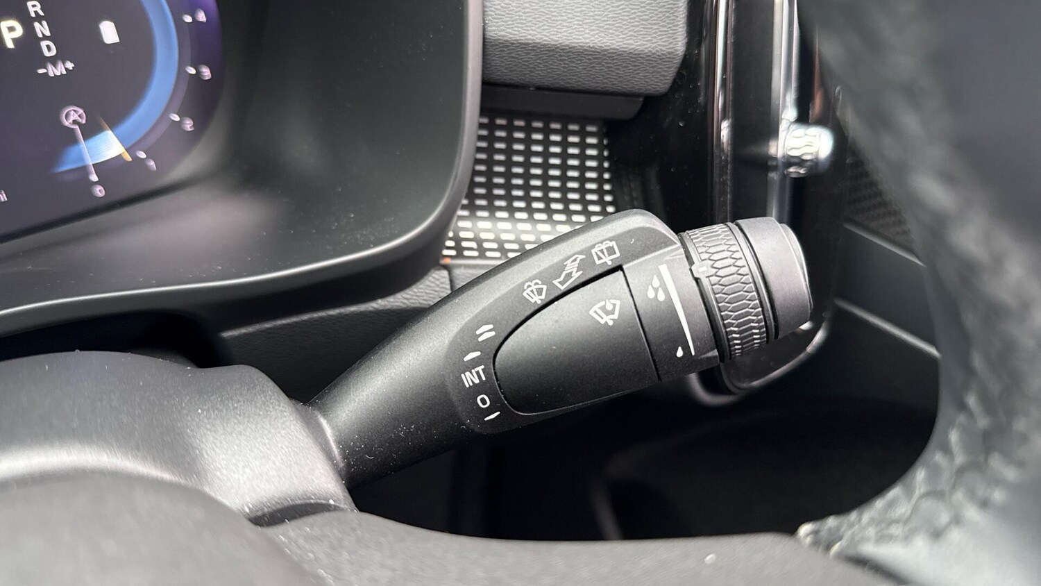 Used Volvo XC40 for sale - 77549937: Photo 19