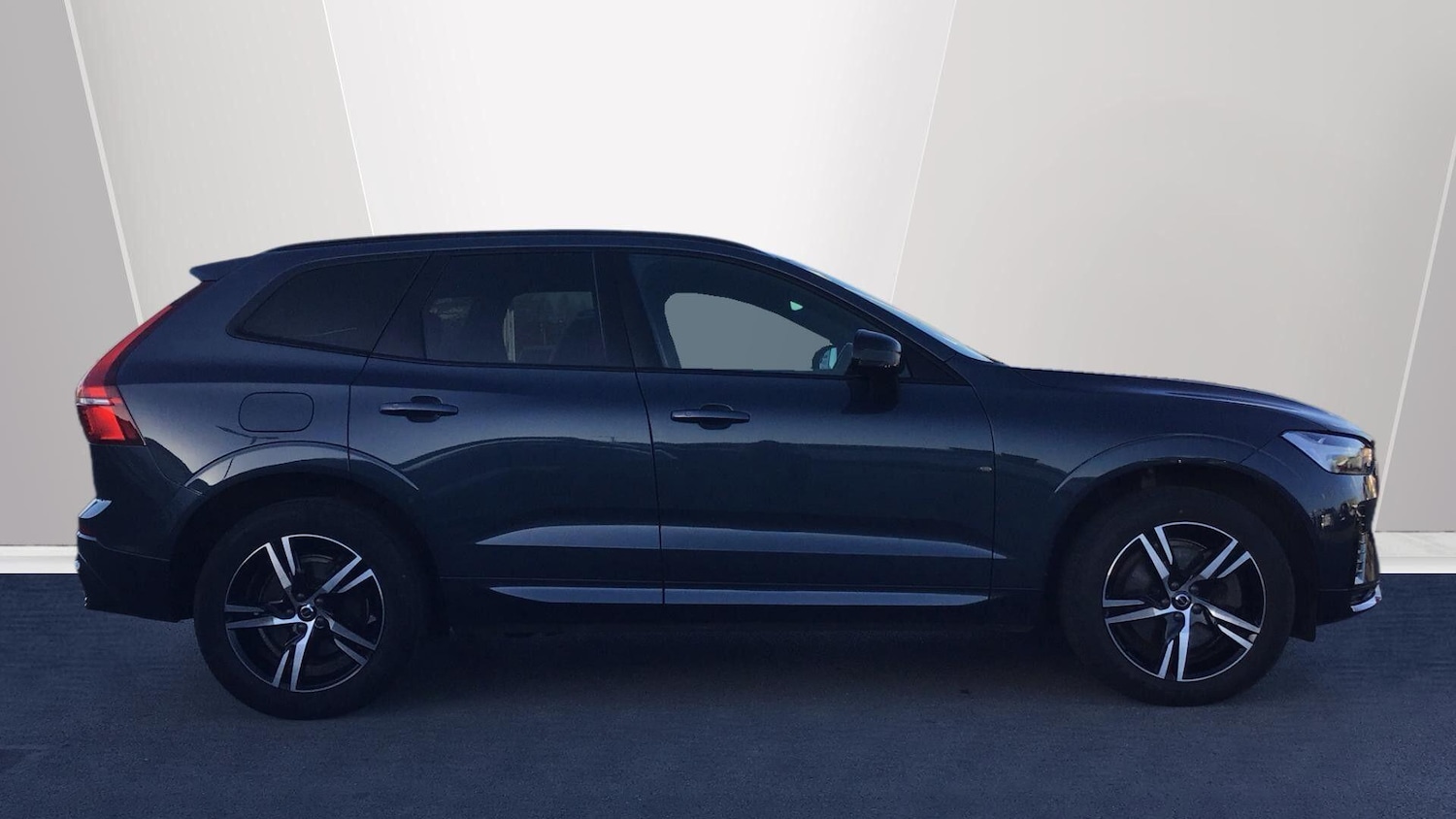 Used Volvo XC60 2022 for sale - 77957687: Photo 4