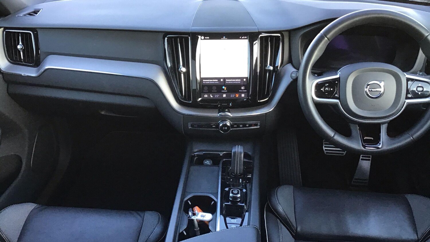 Used Volvo XC60 2022 for sale - 77957687: Photo 6