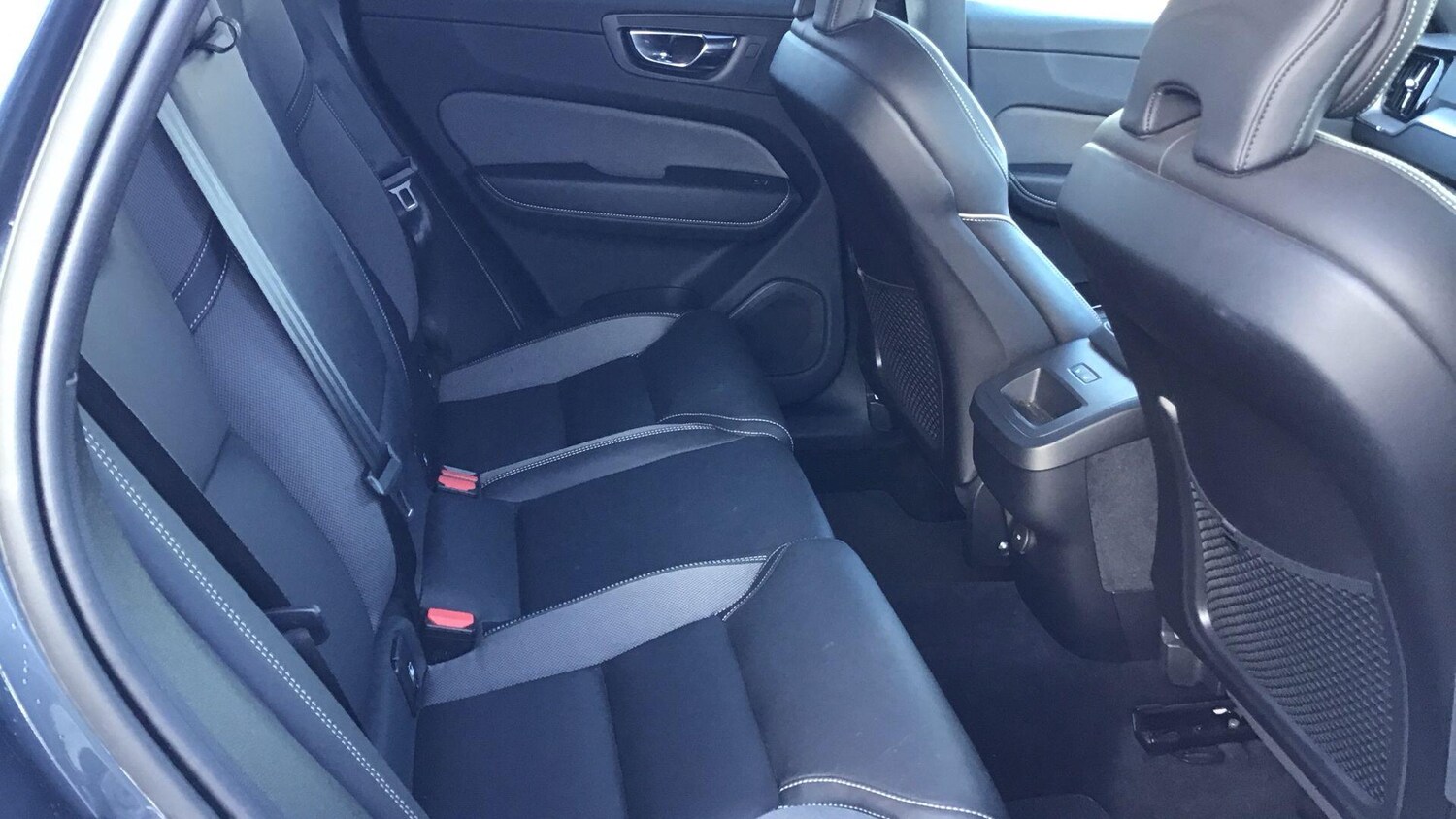 Used Volvo XC60 2022 for sale - 77957687: Photo 7