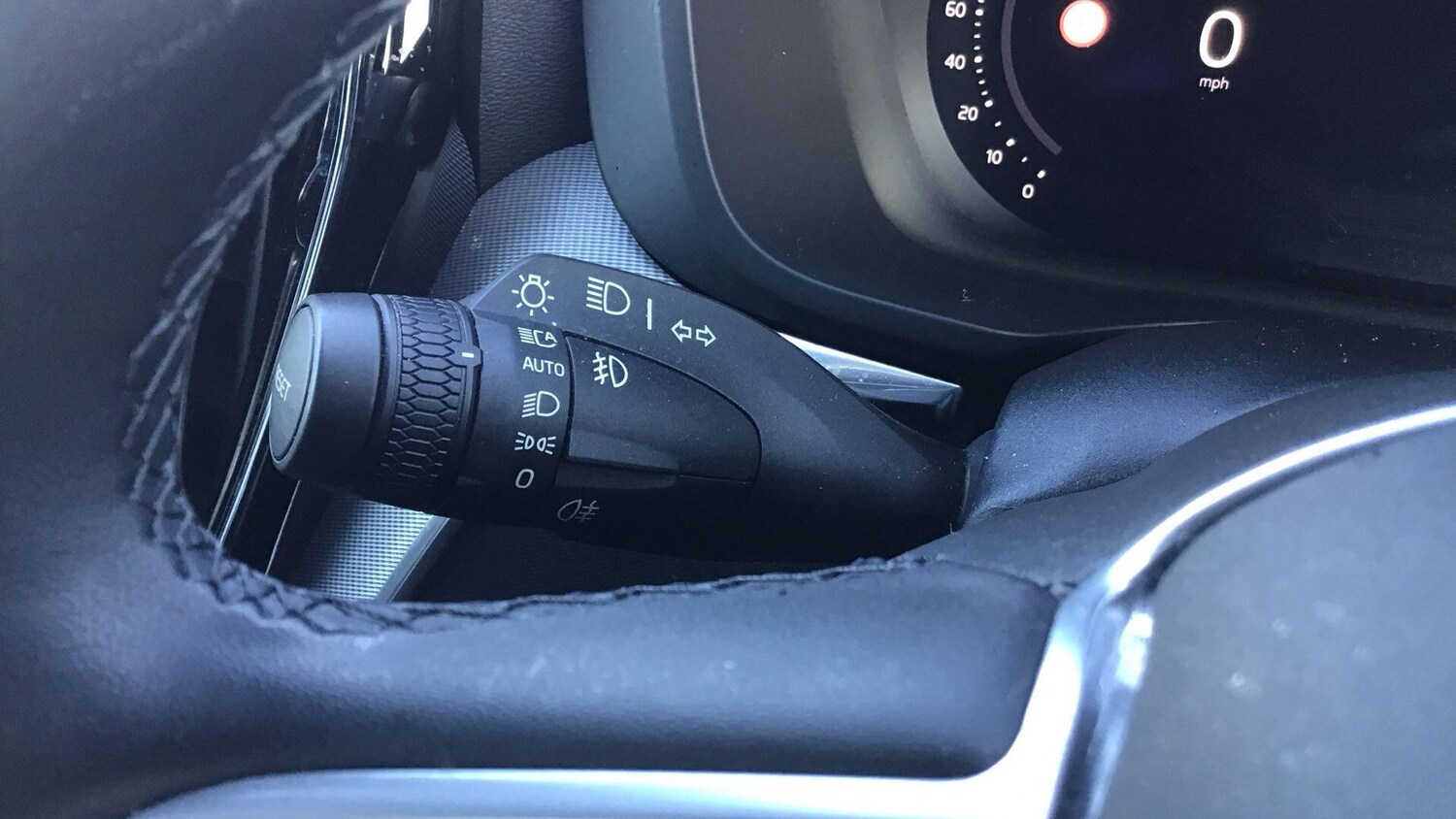 Used Volvo XC60 2022 for sale - 77957687: Photo 8