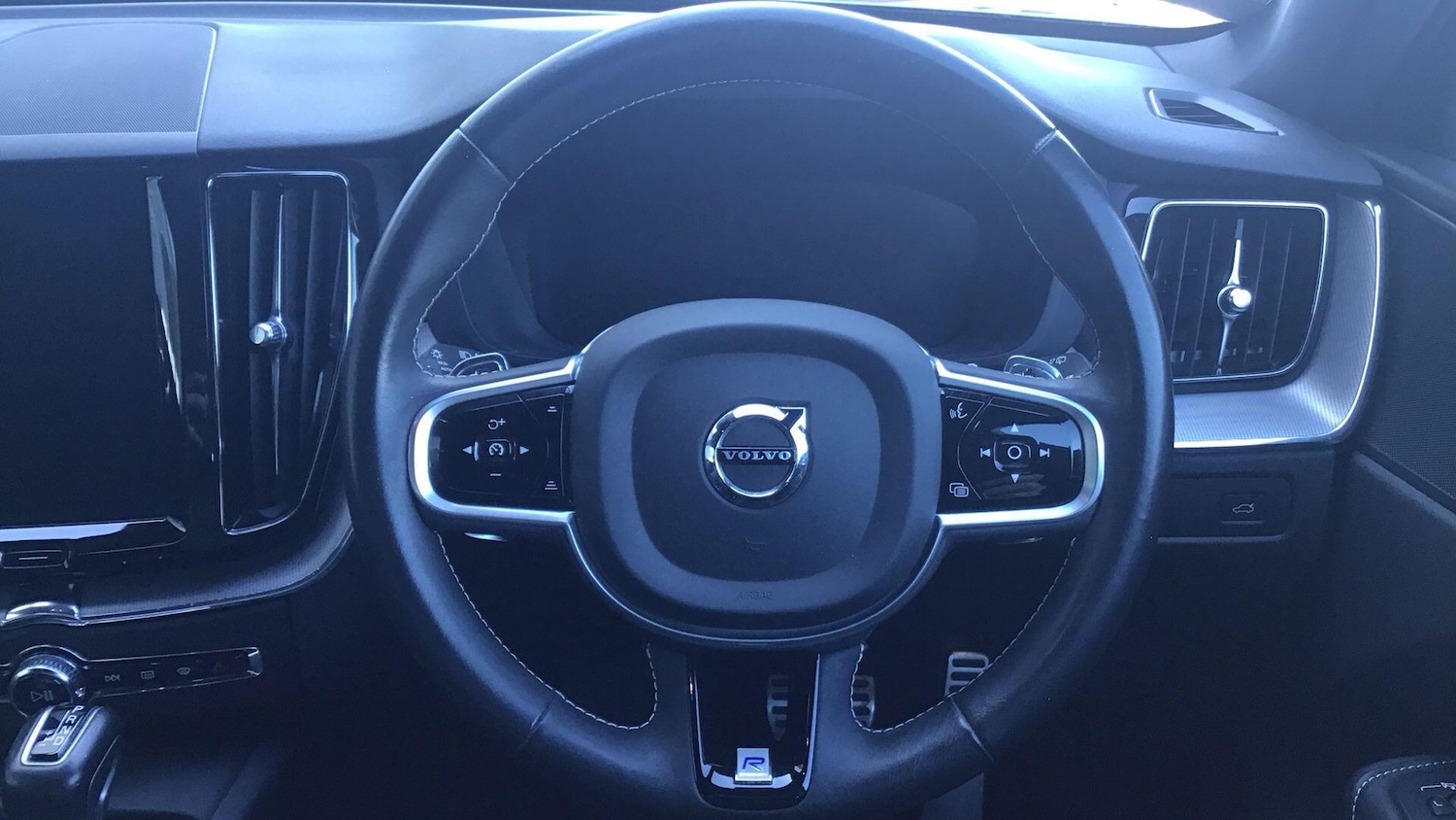 Used Volvo XC60 2019 for sale - 78184321: Photo 10