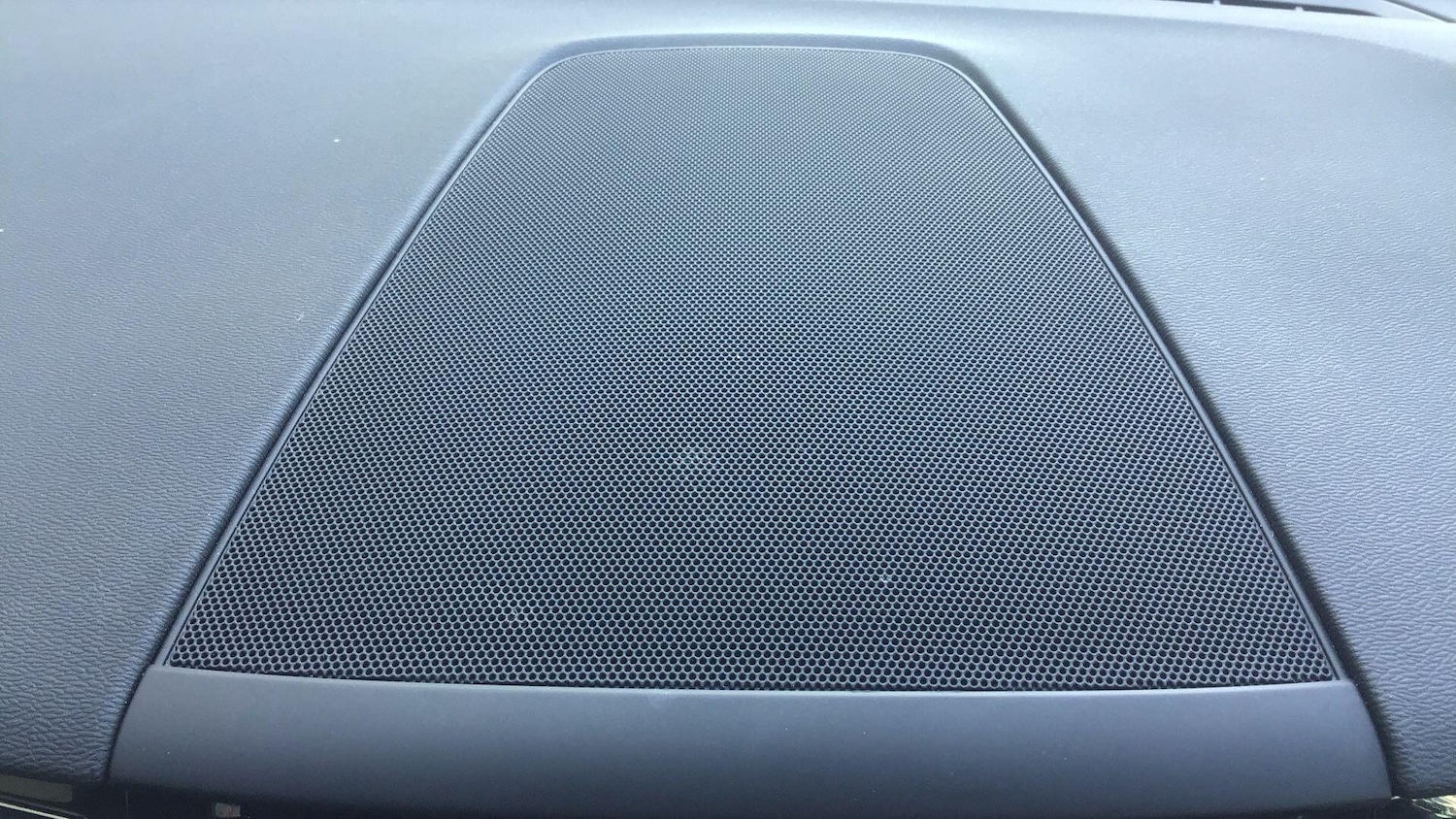 Used Volvo XC60 2019 for sale - 78184321: Photo 24